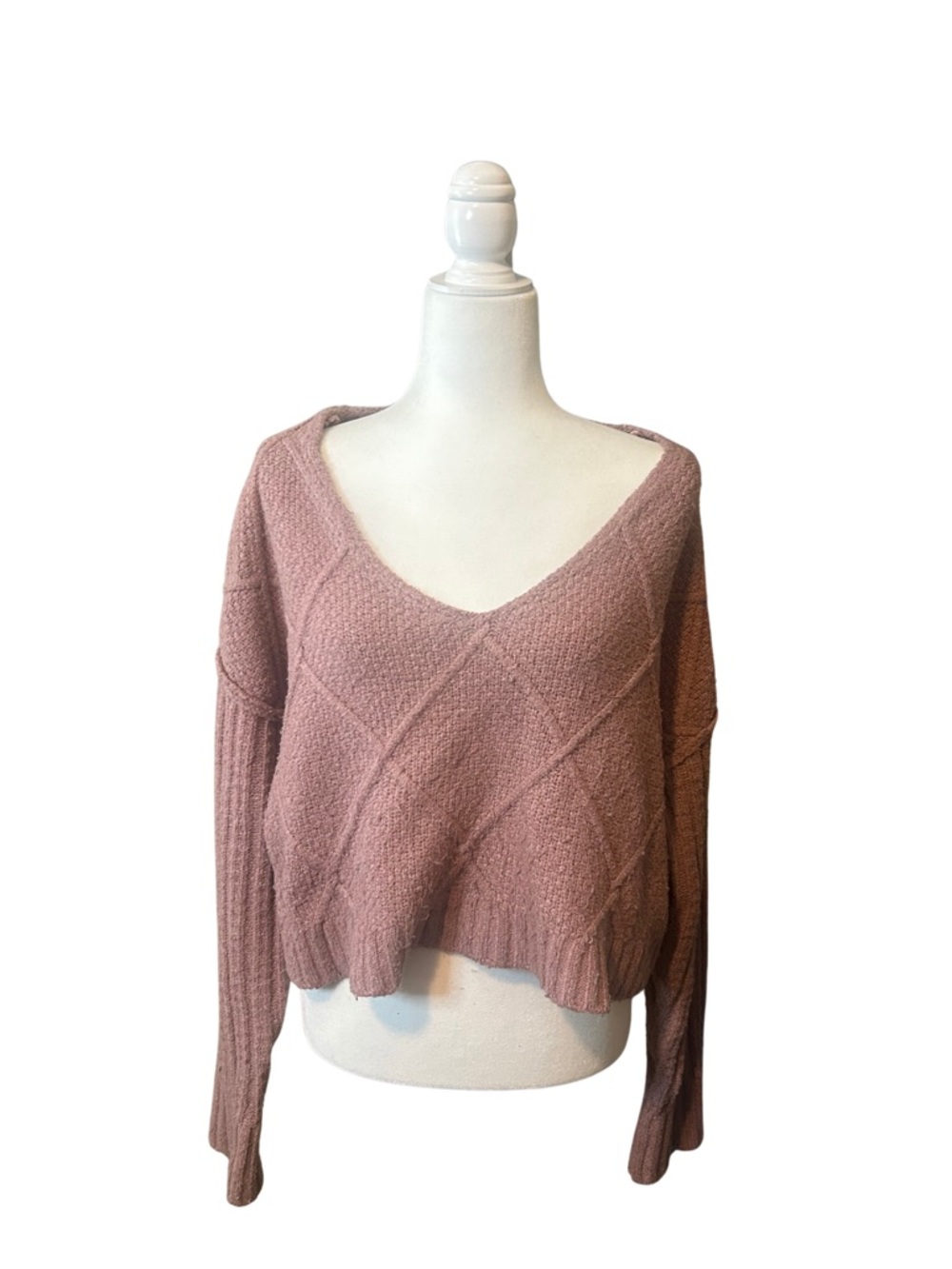 Altar'd State Dusty Rose V-Neck Diamond Knit Sweater